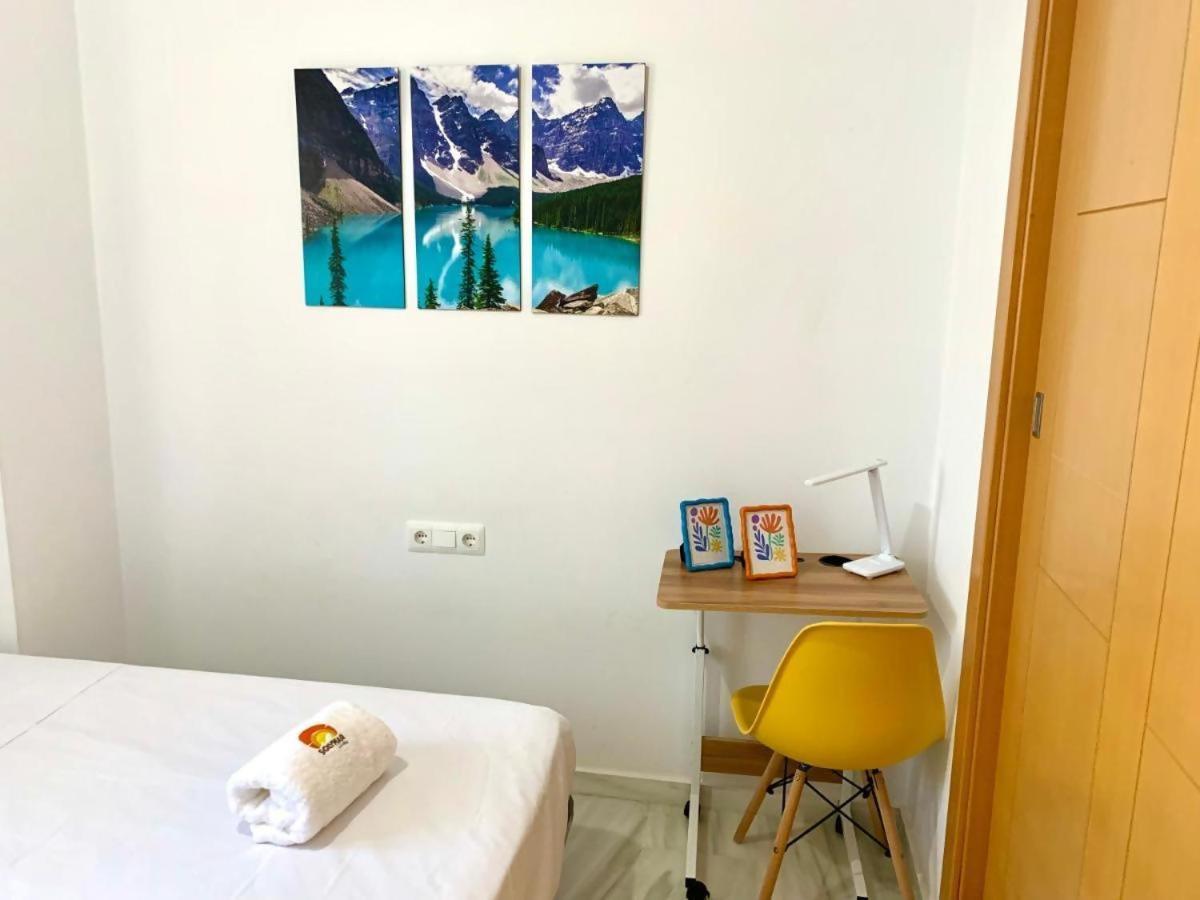Apartamento Marinero By Solymar Holiday Torre Del Mar Kültér fotó