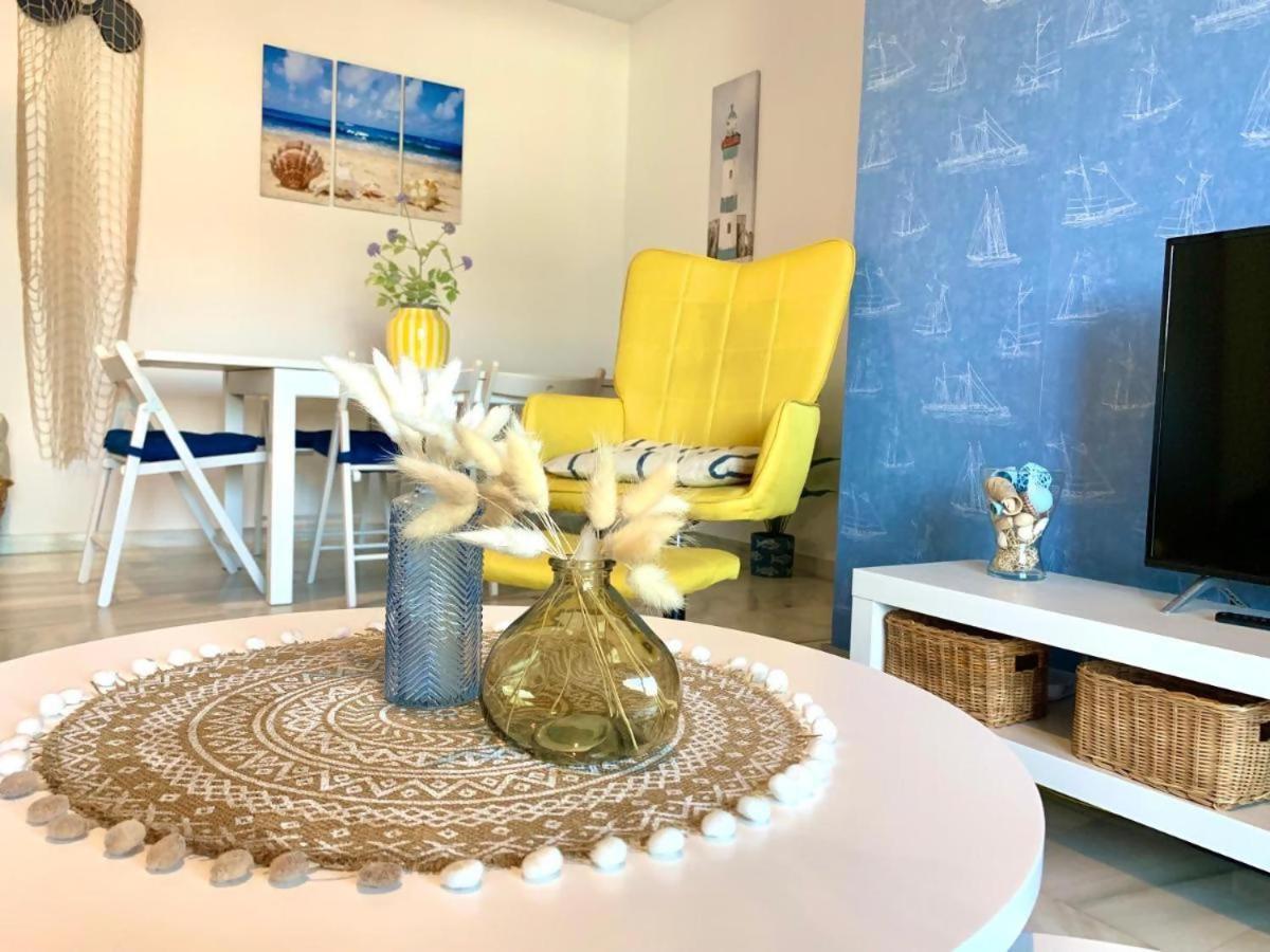 Apartamento Marinero By Solymar Holiday Torre Del Mar Kültér fotó